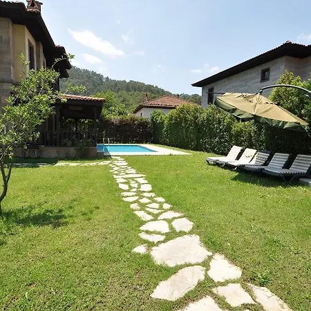 Kleopatra 3 Villa